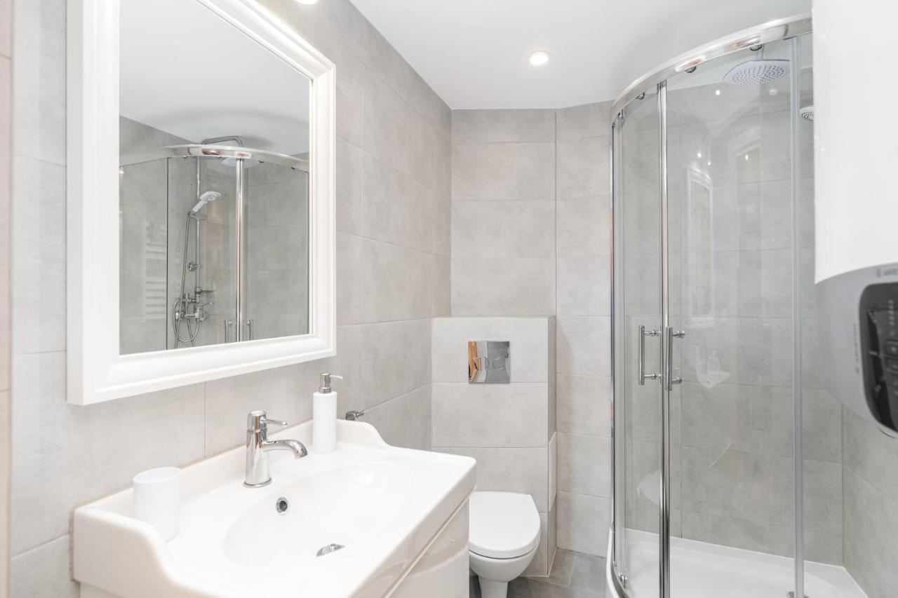 Uroczy Zakatek - Apartamenty W Centrum Zatora, Blisko Energylandii Esterno foto